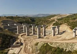 Antalya ile Alanya arası 2,5 saatten 36 dakikaya düşecek