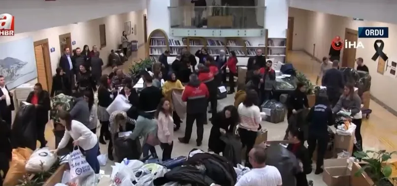 Deprem bölgesi için seferberlik! Yurdun farklı bölgelerinden yardıma koşan ekipler