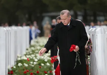 Şehitleri Anma Günü ve Çanakkale Deniz Zaferi'nin 103. yılı