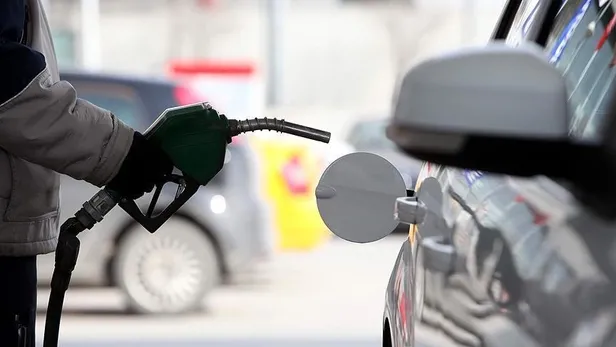 akaryakit-fiyatlari-zamli-guncel-liste-25-ocak-benzin-motorin-mazot-lpg-fiyati-ne-kadar-kac-tl-oldu-1674628998448.jpg Akaryakıt fiyatları zamlı güncel liste: 25 Ocak benzin, motorin (mazot), LPG fiyatı ne kadar, kaç TL oldu? - 4
