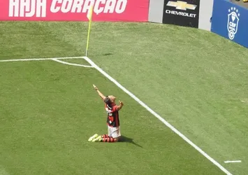 Diego Ribas Flamengo'da ilk maçında golle buluştu!