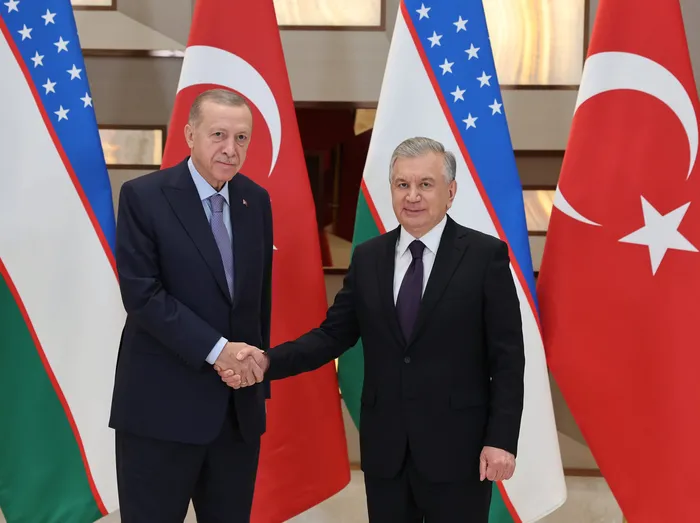 baskan-erdoganin-davetine-icabet-ozbekistan-cumhurbaskani-mirziyoyev-turkiyeye-geliyor-1769666515445.jpg Görüşmede çeşitli anlaşmalara imza atılacak (AA)