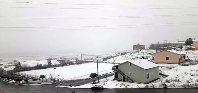 Kar yağışı Bayburt’u beyaza boyadı! Meteoroloji’den sağanak ve kar uyarısı