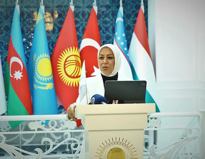 Başkan Erdoğan ve İlham Aliyev’in ortak faaliyetleri "Beraber Yürüdük Biz Bu Yollarda" kitabında bir araya getirildi - 4