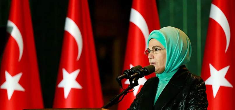 Emine Erdoğan "Şiddetle Mücadelede Televizyon Dizilerinin Rolü" programında konuştu: Topyekun bir mücadele vermeliyiz