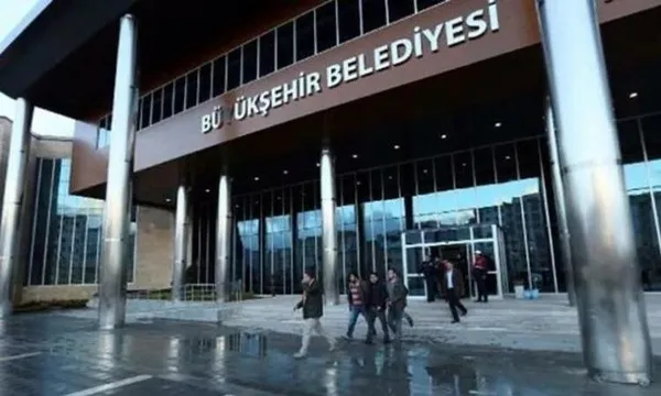 Van’da başkanlık AK Parti’ye geçti! DEM’li Abdullah Zeydan’ın seçilme yeterliliği olmadığına karar verildi | Bakan Yerlikaya’dan açıklama...