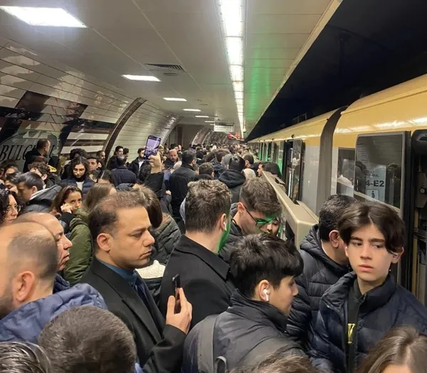 Son dakika | Üsküdar-Çekmeköy Metro Hattı'nda arıza! - 4