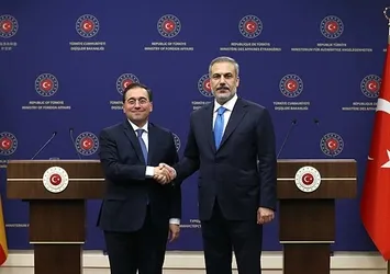 Dışişleri Bakanı Hakan Fidan'dan kritik AB üyelik süreci mesajı! "Bazı ülkelerin kısır politik gündemlerine bırakılamayacak kadar.."