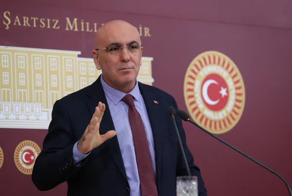 Grip şikayetiyle gitti kalbi durdu! AK Parti milletvekili İsmail Ok ölümden döndüğü anları anlattı! Doktorun FETÖ’cü olduğunu öğrendiğimde dehşete düştüm