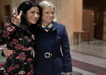 Türkiye'nin Pençe Kılıç ile PKK'yı vurması İsveç'teki terörist vekil Amineh Kakabaveh'i çıldırttı! BM, AB ve NATO'ya seslendi