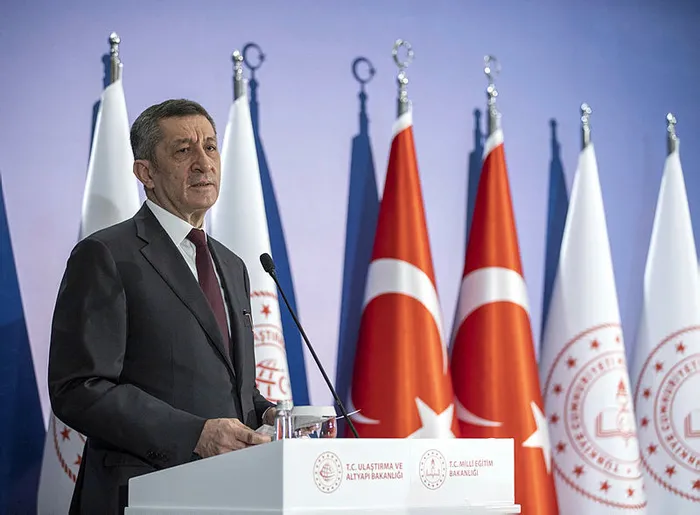 Son dakika: Milli Eğitim Bakanı Ziya Selçuk’tan yüz yüze eğitim açıklaması: Yeni bir döneme başlıyoruz