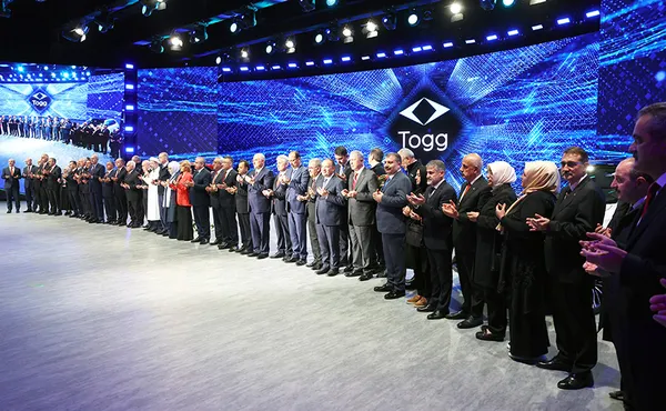 Fonlama gazeteci Özlem Gürses’in Diyanet İşleri Başkanı Ali Erbaş Atatürk’ü anmıyor yalanı çöktü