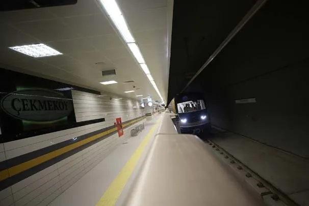 Üsküdar-Ümraniye-Çekmeköy metro hattının ikinci etabının test seferleri sürüyor