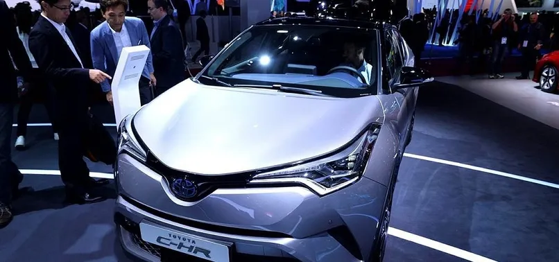 Paris Otomobil Fuarı'nda Toyota C-HR rüzgarı