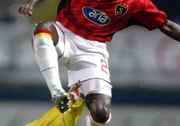 Galatasaray'da forma giyiyordu! Papaz oldu...