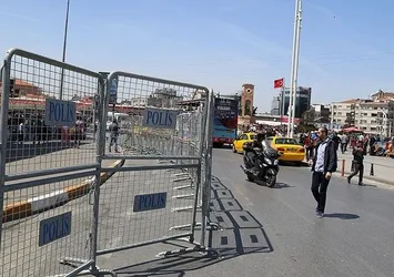 İstanbul'da bazı caddeler trafiğe kapatıldı