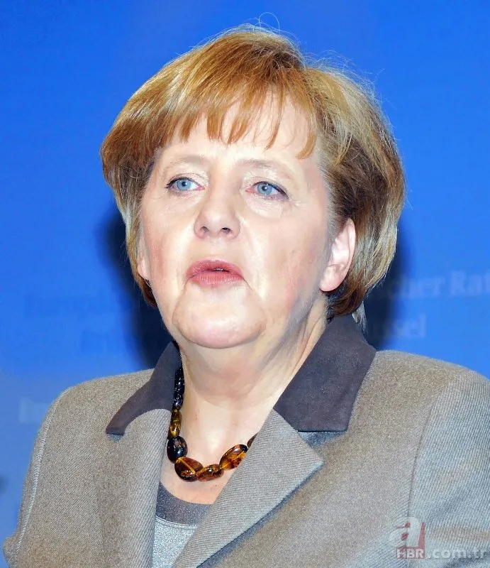 Almanya’nın ilk kadın başbakanı Merkel dönemi geride kaldı