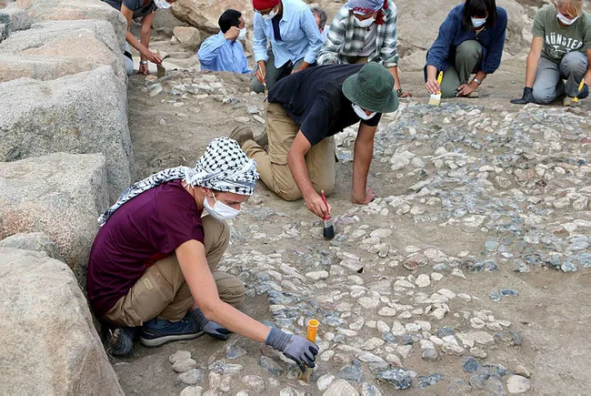 Yozgat’ta 3 bin 500 yıllık mozaik bulundu