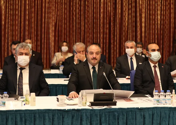 Son dakika | Bakan Varank güzel haberi duyurdu! Yerli koronavirüs ilacında önemli gelişme