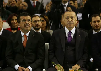 AK Parti'den İzmir için büyük hazırlık! AK Parti’nin İzmir adayı Zeybekci, 'En önemli projemiz bu' diyerek duyurdu