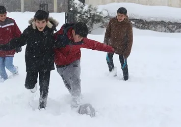 Bayburt’ta okullar tatil edildi mi? 27 Kasım Valilik açıklaması