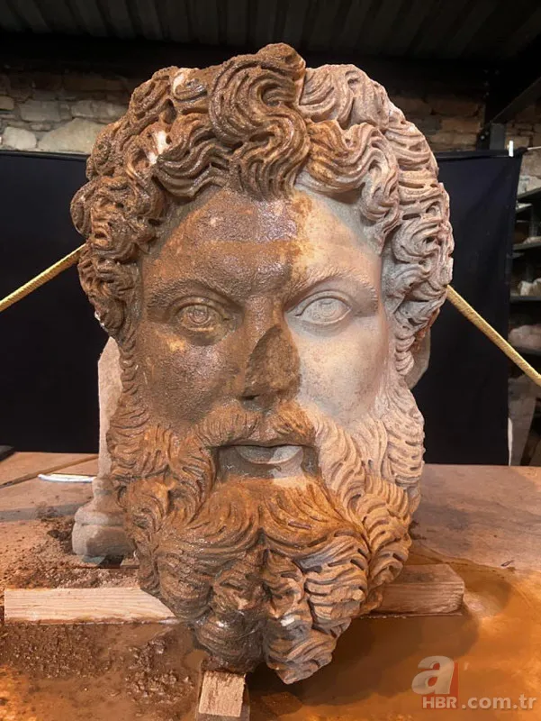 Zeus'un başı bulundu! Bakan Ersoy bu sözlerle paylaştı: Benzersiz bir keşif 8