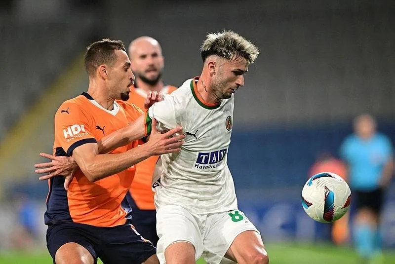 Alanyaspor’un genç yıldızı Yusuf Özdemir Milli Takım’a davet edildi