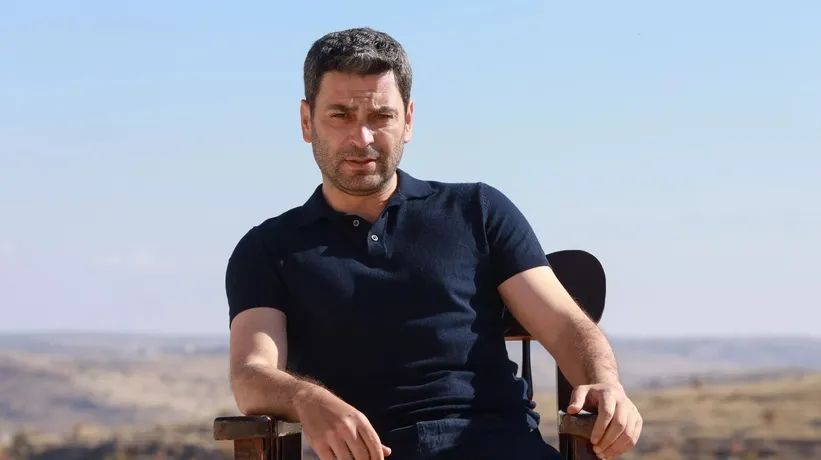 Uzak Şehir'in Cihan'ı Ozan Akbaba'nın eşi güzelliğiyle görenleri kıskandırdı!