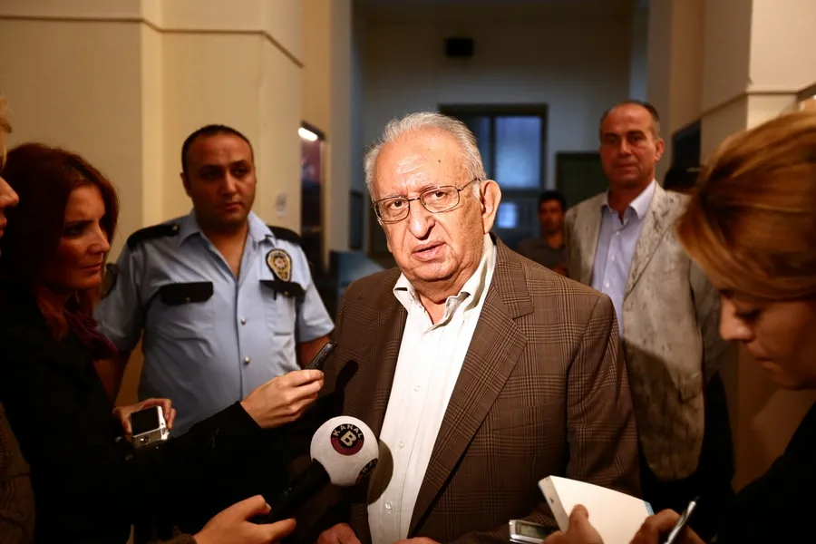 eski-tbmm-baskani-husamettin-cindoruk-hayatini-kaybetti-1775902779312.jpeg Fotoğraf: Depo Photos