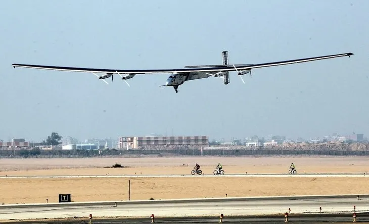 Solar Impulse 2 dünyayı dolaşıyor