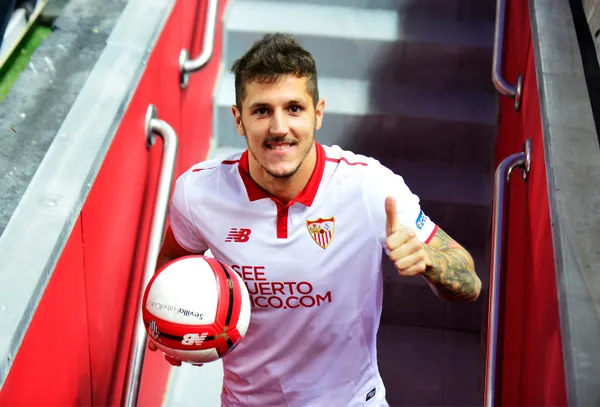 1618218762122.jpg Trabzonspor'dan Stevan Jovetic bombası! Menajerler önerdi - 7
