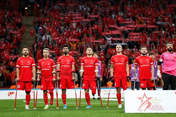 Ampute Futbol Milli Takımı İstanbul’da tarih yazdı: 2022 Dünya Kupası Türkiye’nin!