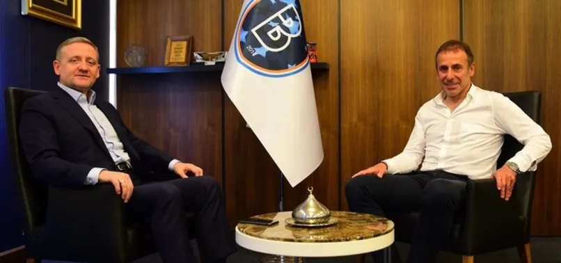 Son dakika: Başakşehir Abdullah Avcı ayrılığını duyurdu