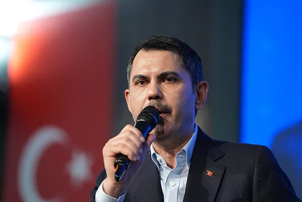 Cumhur İttifakı İBB Başkan adayı Murat Kurum’dan mevcut İBB’ye eleştiri: Balya balya paralarla İstanbul’un kaynaklarını çarçur ettiler