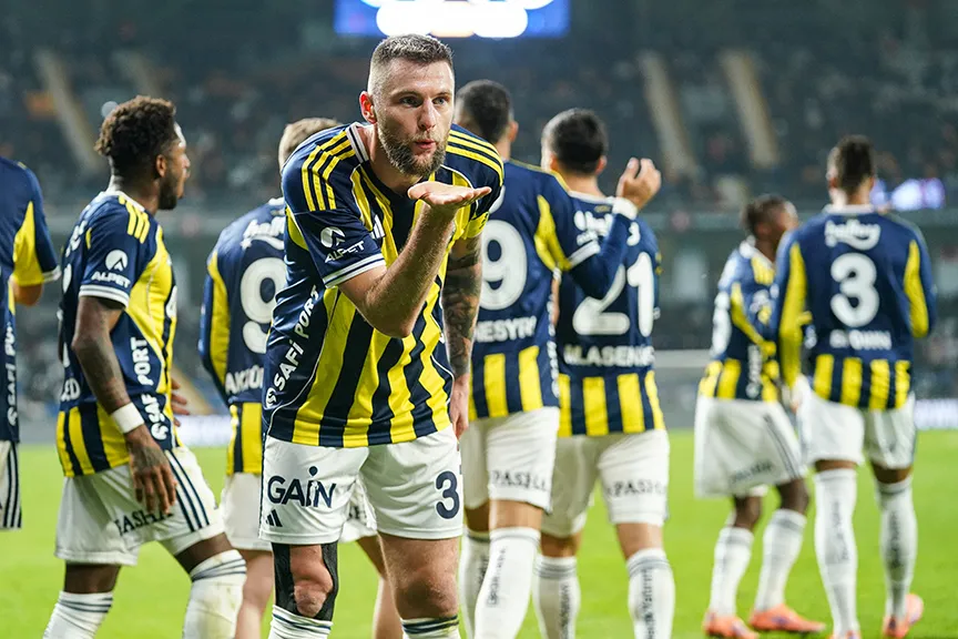 1782372115647.jpg UEFA'dan Fenerbahçe'ye 7,5 milyon euro ceza! Para tahsilatı nasıl olacak? - 1