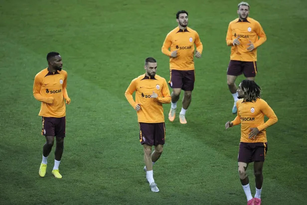 ljubljana-galatasaray-izle-olimpija-ljubljana-gs-maci-canli-anlik-sifresiz-bedava-full-hd-izleme-linki-8-agust-1691505034980.jpg Ljubljana-Galatasaray maçı kaç kaç bitti? Olimpija Ljubljana-GS maç sonucu - 6