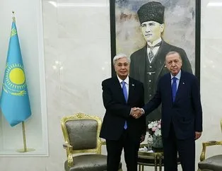Başkan Recep Tayyip Erdoğan'ın daveti üzerine Kazakistan Cumhurbaşkanı Kasım Cömert Tokayev Ankara'ya geldi. Erdoğan Tokayev'i resmi törenle karşıladı. Bu ziyaret kapsamında Türkiye ile Kazakistan arasındaki Yüksek Düzeyli Stratejik İşbirliği Konseyi’nin beşinci toplantısı düzenlenecek. Heyetler arasındaki görüşmelerde, Türkiye ile Kazakistan arasında çok sayıda anlaşmanın imzalanması bekleniyor.