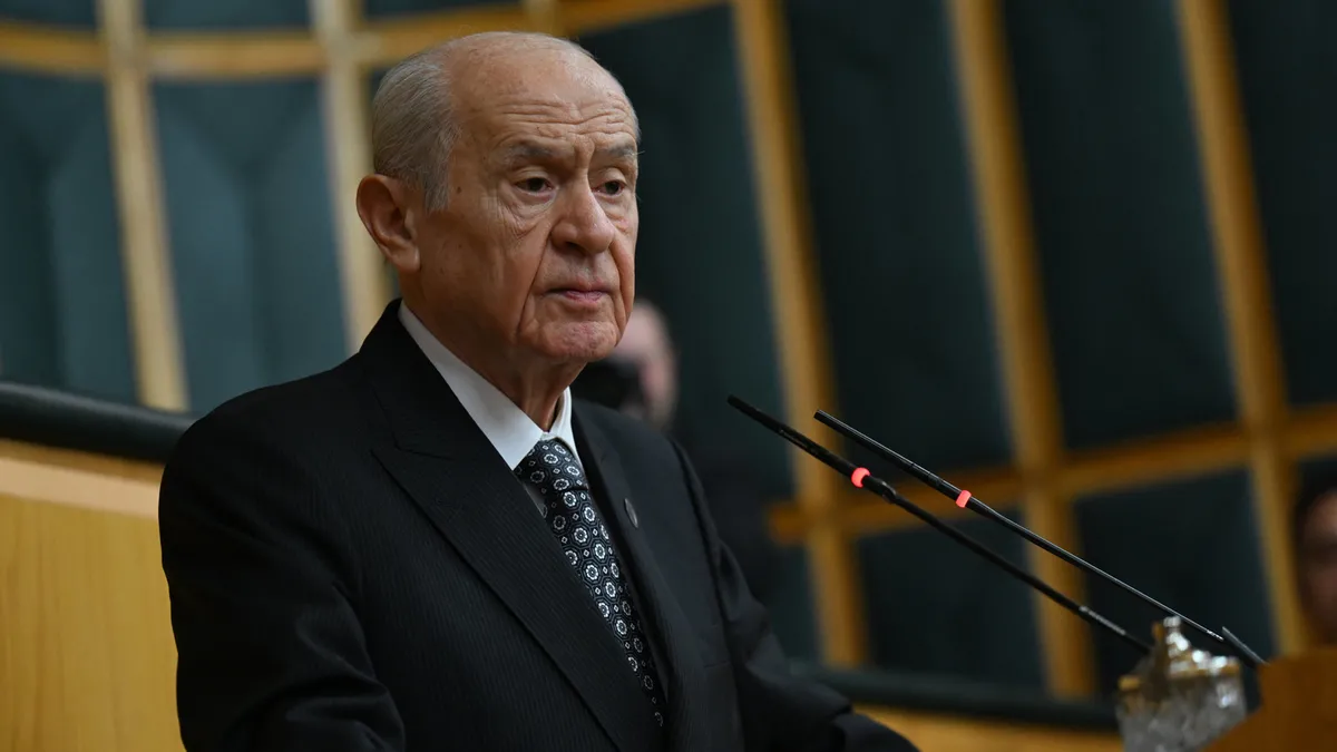 MHP lideri Devlet Bahçeli'den CHP yorumu: Özel ateşe körükle gitmemeli