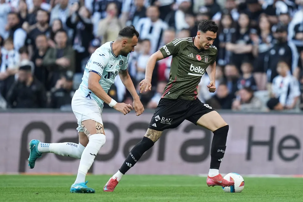 25-yasindaki-tolga-kalenderden-aci-haber-1790146777352.jpg Türk futbolunu yasa boğan ölüm: 25 yaşındaki futbolcu Tolga Kalender yaşamını yitirdi - 2