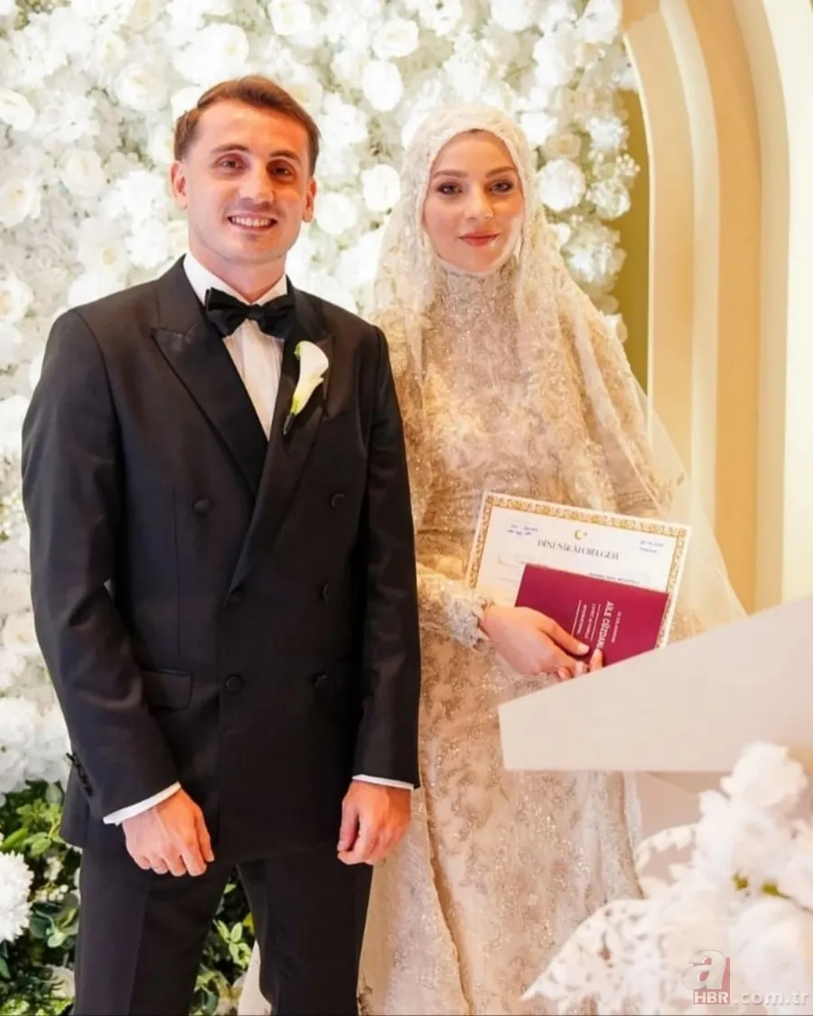 Bu yıl magazin dünyası düğünlerden geçilmiyor! İşte 2025'te evlenen ünlüler... 3