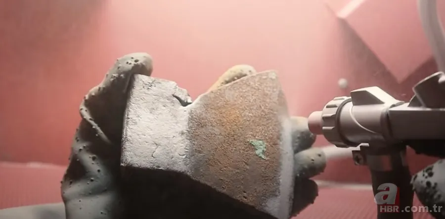 Viking hayranı fenomen paslı baltayı jilet gibi yaptı! Son hali görenleri hayran bıraktı 16