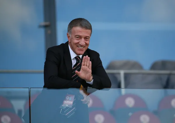 Trabzonspor Başkanı Ahmet Ağaoğlu'ndan önemli açıklamalar: Borç artışını yüzde 30'larda frenledik - 7
