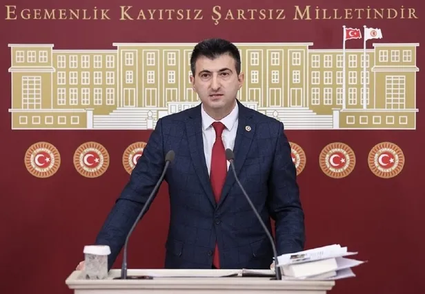 mehmet-ali-celebi-kimdir-ak-partiye-gecen-mehmet-ali-celebi-kac-yasinda-aslen-nereli-1665478558913.jpg Ak Parti'ye geçen Mehmet Ali Çelebi kaç yaşında, aslen nereli? Mehmet Ali Çelebi kimdir? - 1