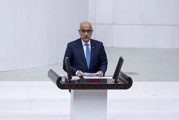 Tarım ve Orman Bakanı Vahit Kirişci’den Tarımda sorun var’ diyenlere hodri meydan: Oyuncak elinizden alındı