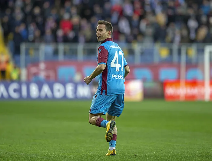 trabzonspor-joao-pereiranin-sozlesmesini-uzatti-1590844941552.jpg
