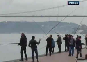 İstanbul Boğazı’nda olta balıkçılığı