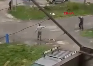 Polise el bombasıyla gözdağı vermeye çalıştı! Elinde patladı