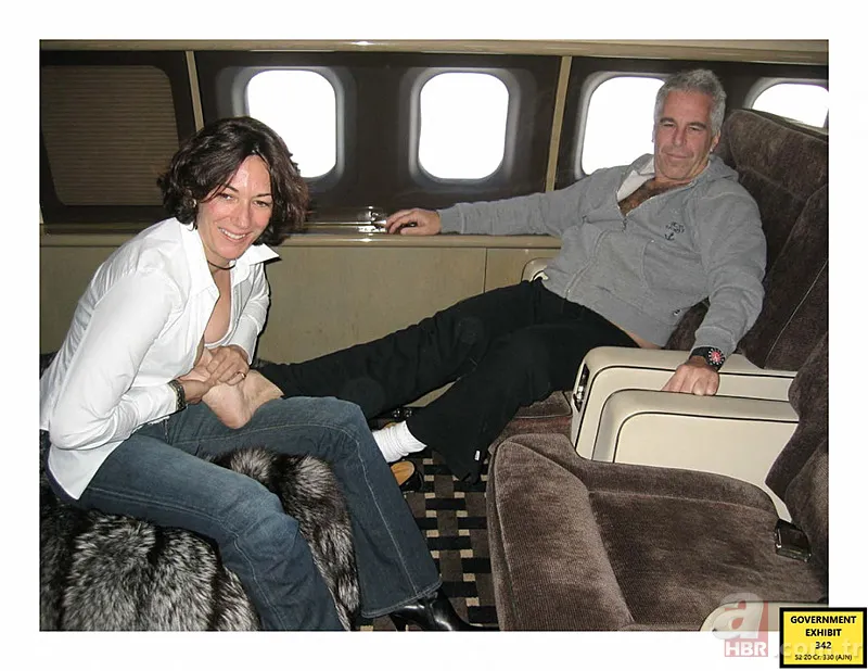 Trump düşmanı Amerikan medyası dosyanın peşini bırakmıyor! Epstein ve Trump arasındaki 15 yıllık sır! 16