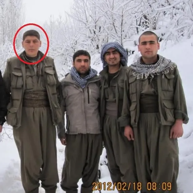 mitten-pkkya-bir-darbe-daha-sozde-sorumlu-abdulhamit-kapar-etkisiz-hale-getirildi-1724578212810.jpg MİT'ten PKK'ya bir darbe daha! Sözde sorumlu Abdülhamit Kapar etkisiz hale getirildi... - 1