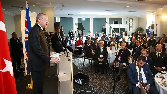 Cumhurbaşkanı Erdoğan: İngiltere ile birlikte üretme imkanlarını araştıralım - 1